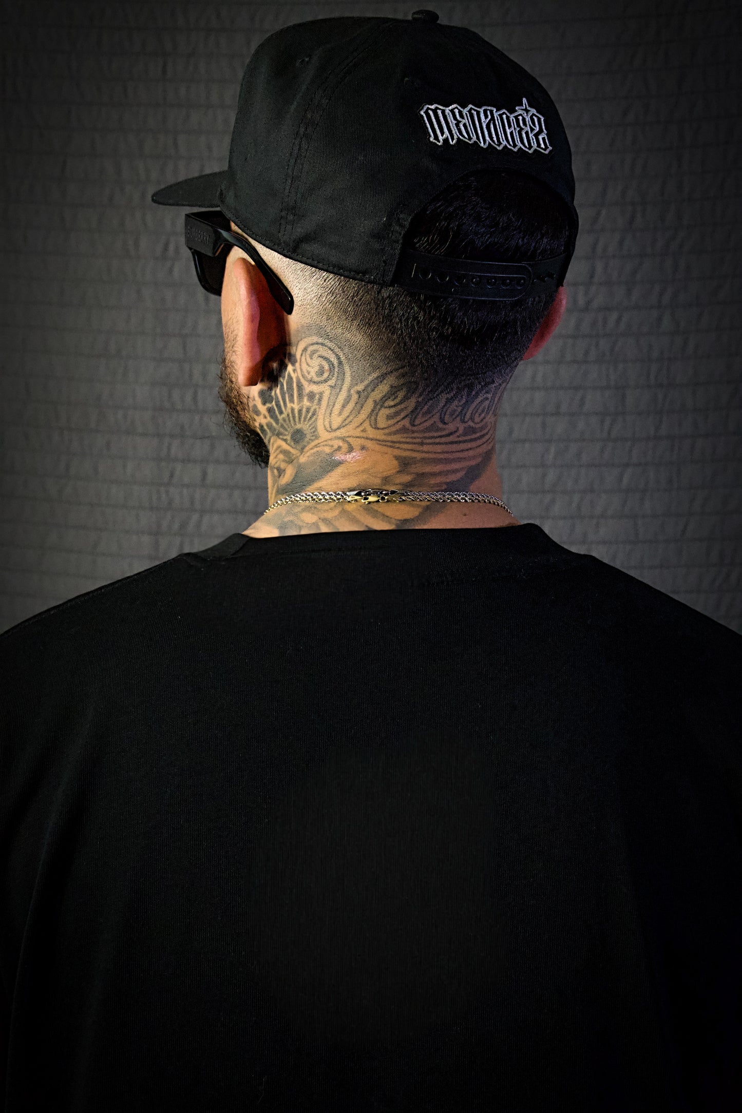 "2" SNAPBACK
